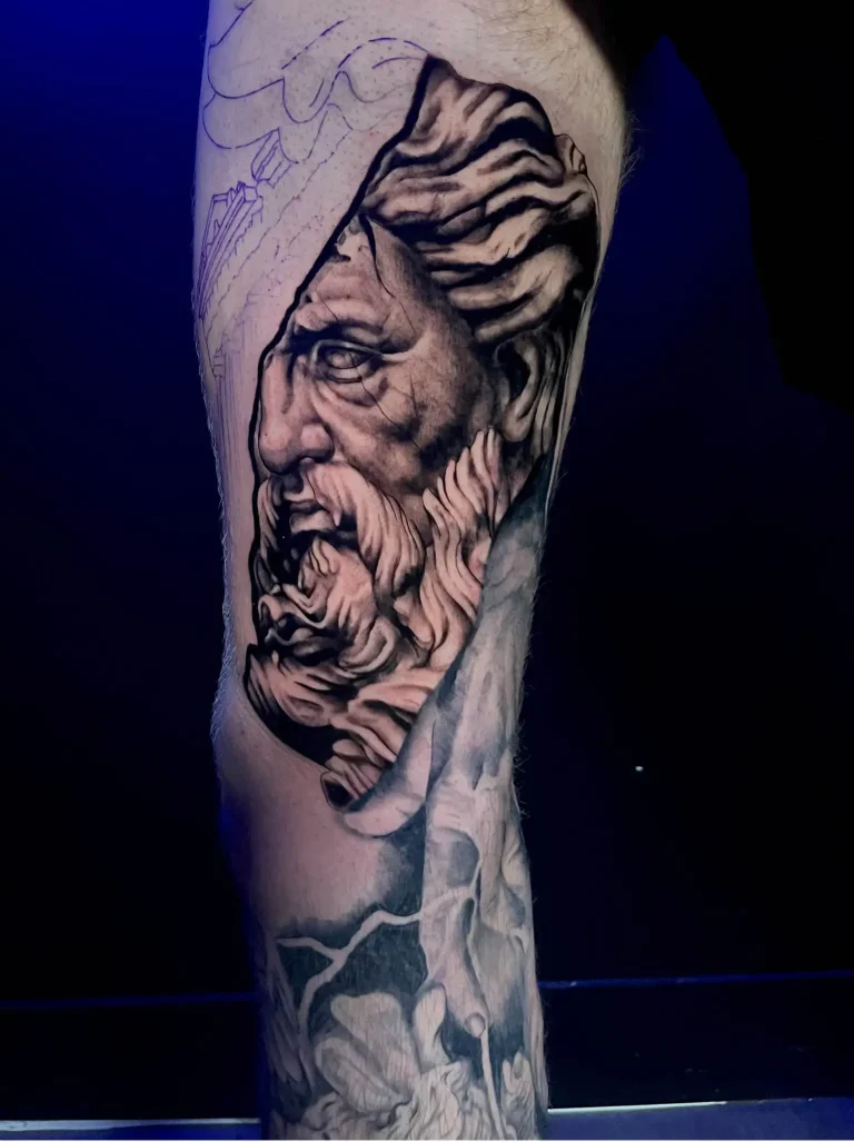 ItalianFaceonLeg