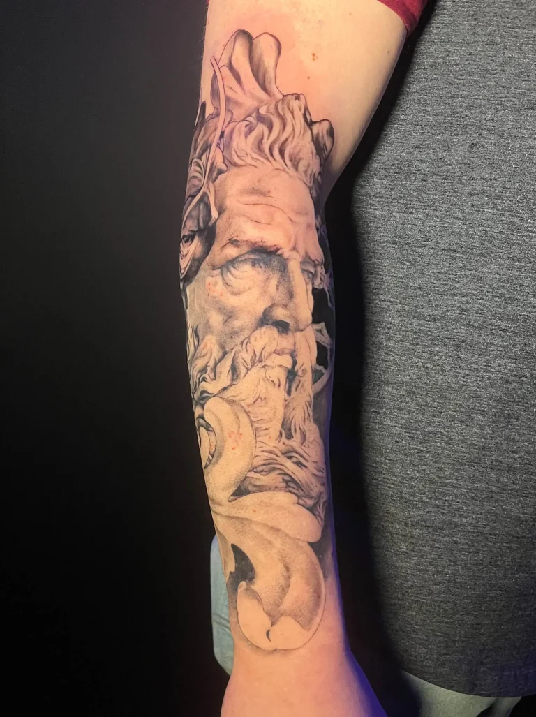 ZeusForearm